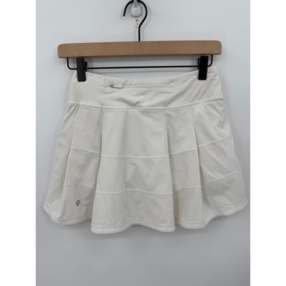 Lululemon White Pace Rival Skirt 13” Tennis Golf Athletic Size 2 Running Yoga - Picture 6 of 14